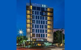 Hotel 88 Embong Malang Surabaya